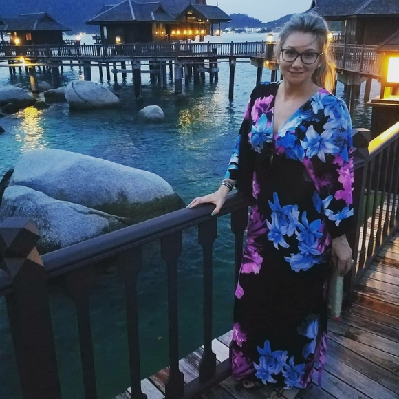 Meet your Posher, Angela - Picture 5 of 16